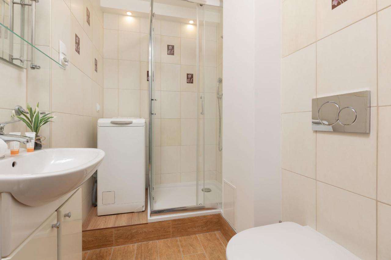 Modern With Balcony Mokotow By Renters Apartment *