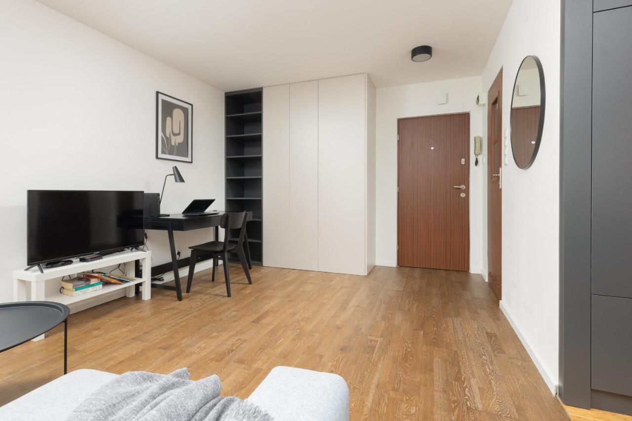 Apartment Modern With Balcony Mokotow By Renters Warsaw